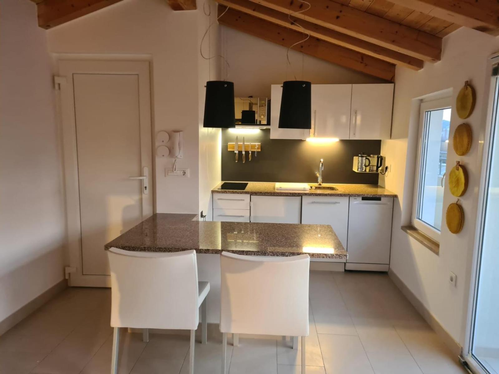 Apartment Robi